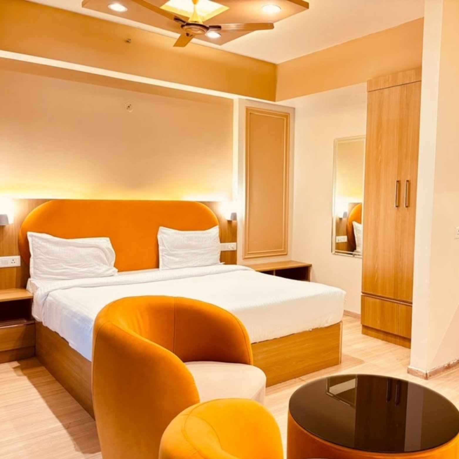 Hotel and Resort Bookings 